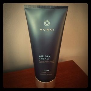 NWT MONAT Air Dry Cream